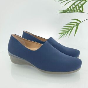 Ecco Women's Abalone Loafer Size 38 7  Low Wedge Slip On Travel Shoe Navy Blue
